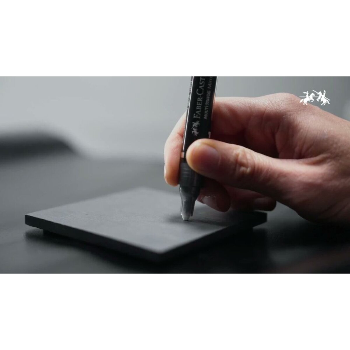 faber-castell-acrylmarker-mirror-marker-CF3C08745.jpg