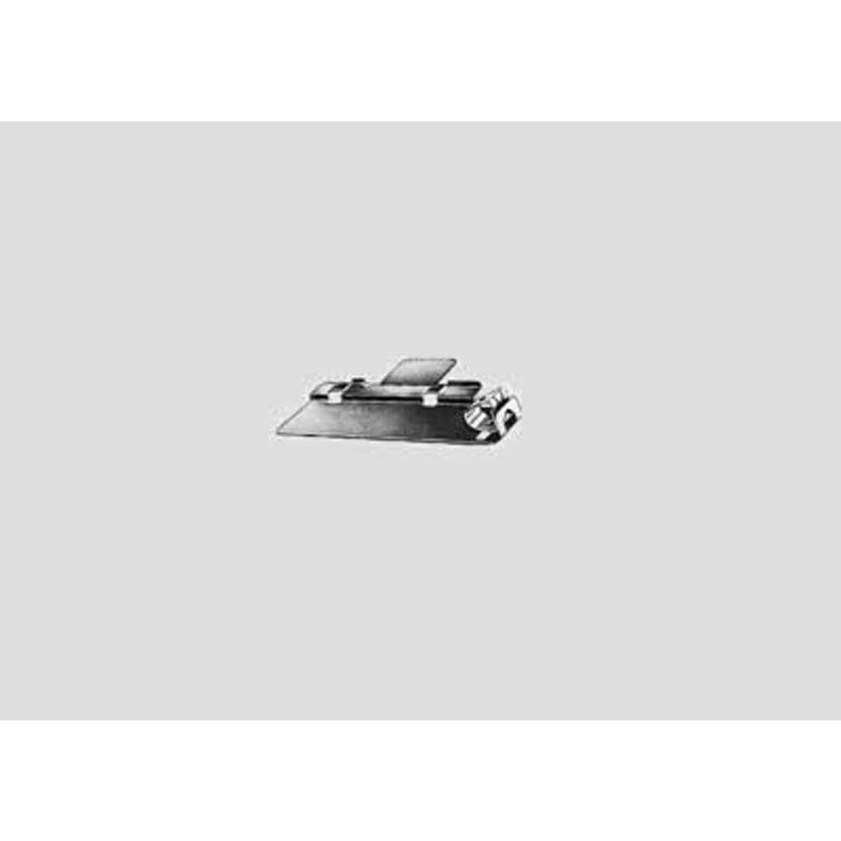 maerklin-7504-mittelleiter-anschluss-spur-3F89AFB51.jpg