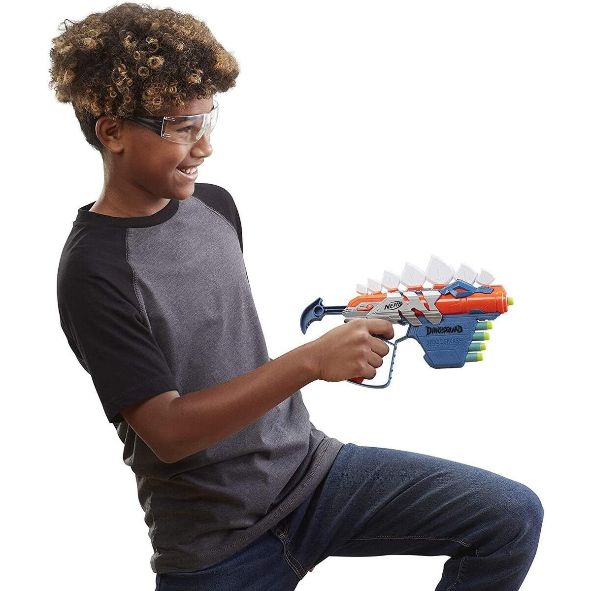 Nerf DinoSquad Stego-Smash Dart-Blaster, 4-Dart Aufbewahrung