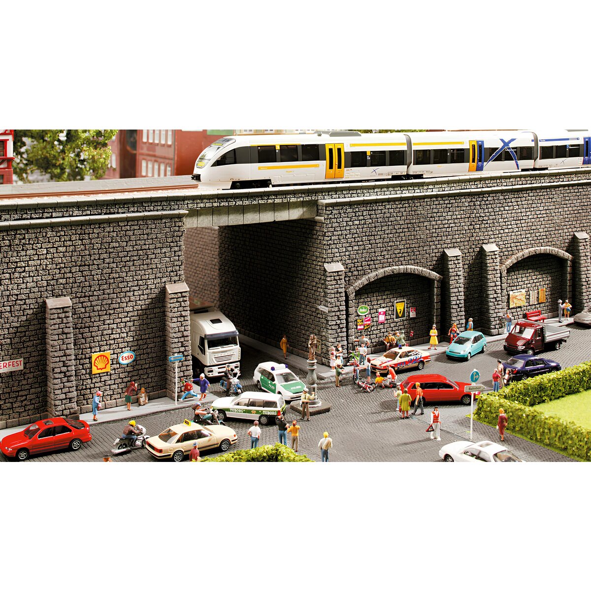 noch-arkadenmauer-04CE565E3.jpg