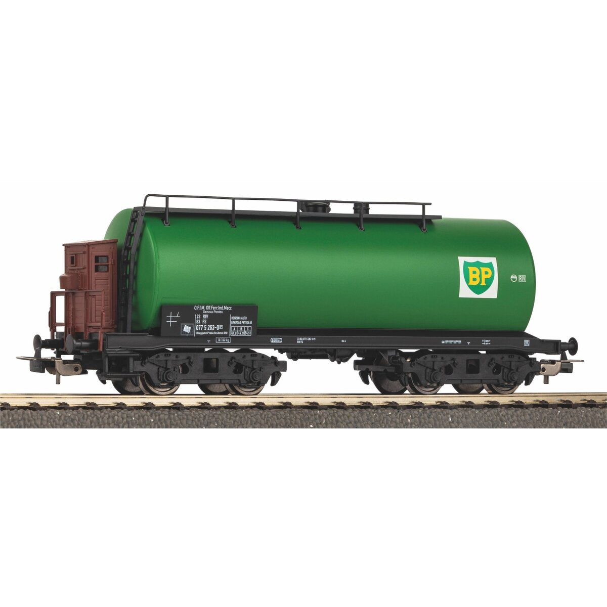 piko-24518-h0-vierachsiger-kesselwagen-238C49D01.jpg