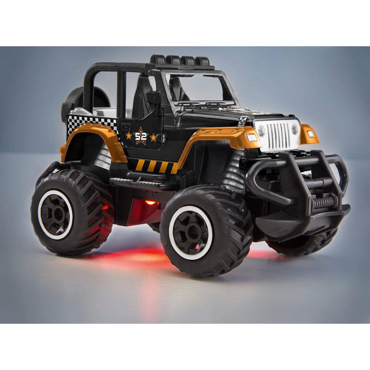revell-control-rc-suv-quarter-8FC228D63.jpg