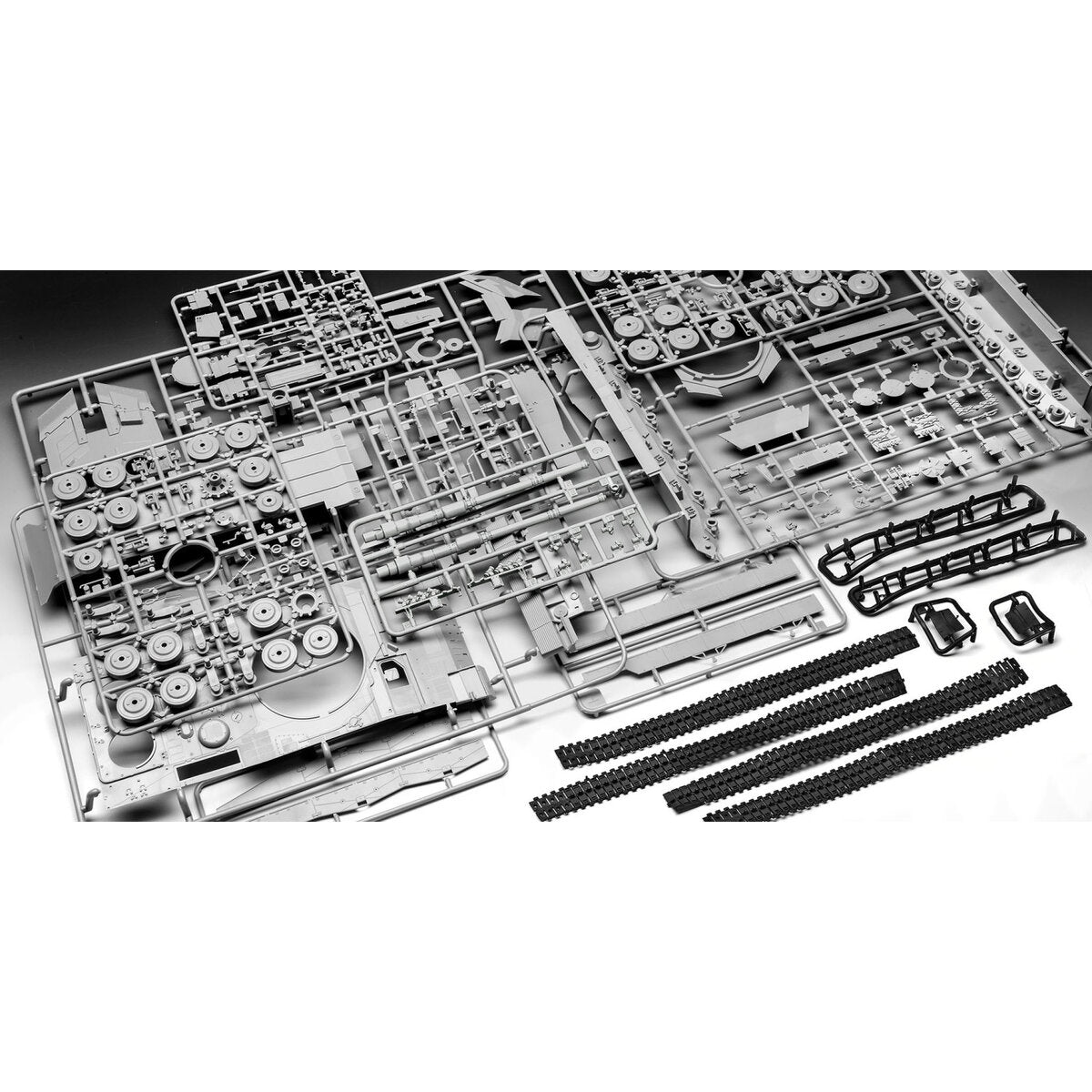 revell-leopard-2-a6m-E72DABCC6.jpg