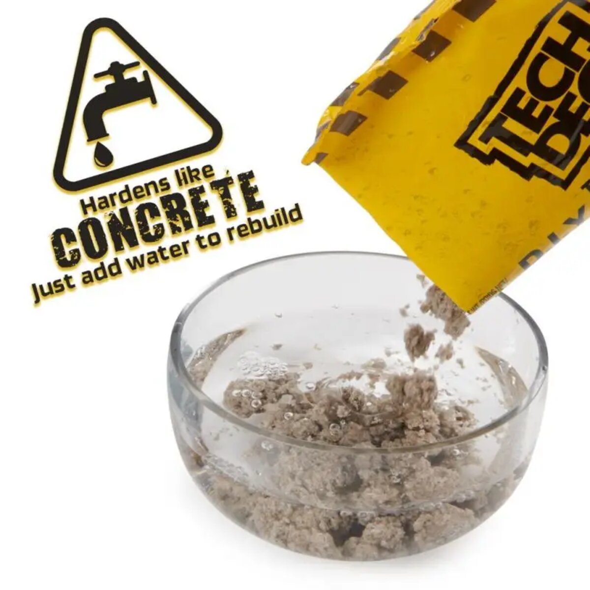 tech-deck-concrete-skateboard-rampe-CE64AC133.jpg