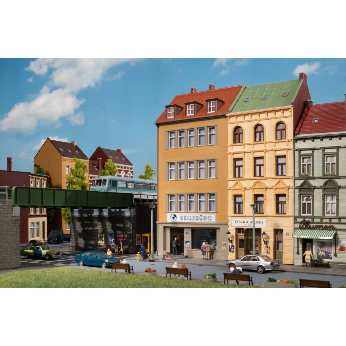 auhagen-11472-h0-stadthaus-schmidtstrasse-3B7513993.jpg