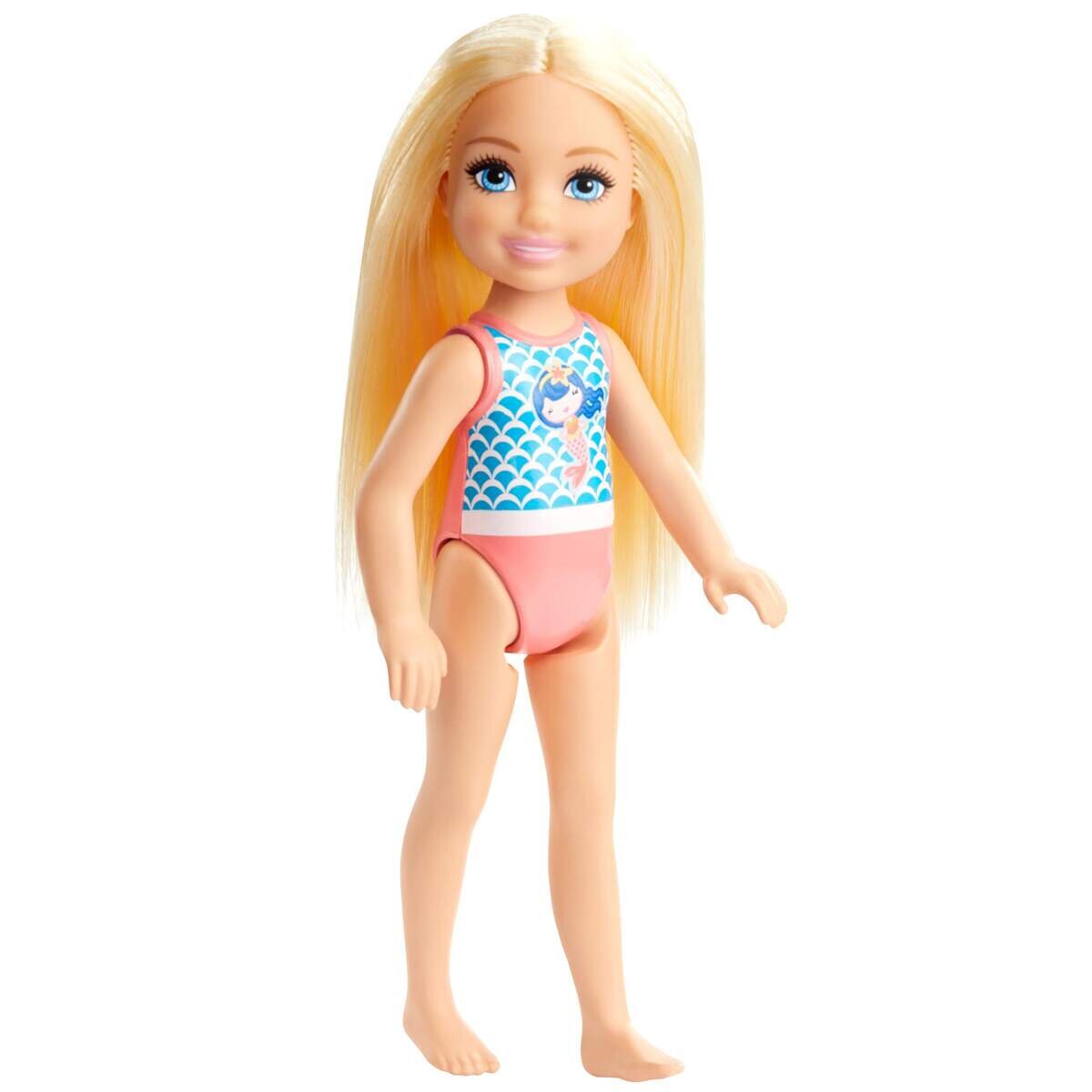 Barbie Club Chelsea Beach-Puppe, ca. 15cm, 1 Stück, 6-fach sortiert
