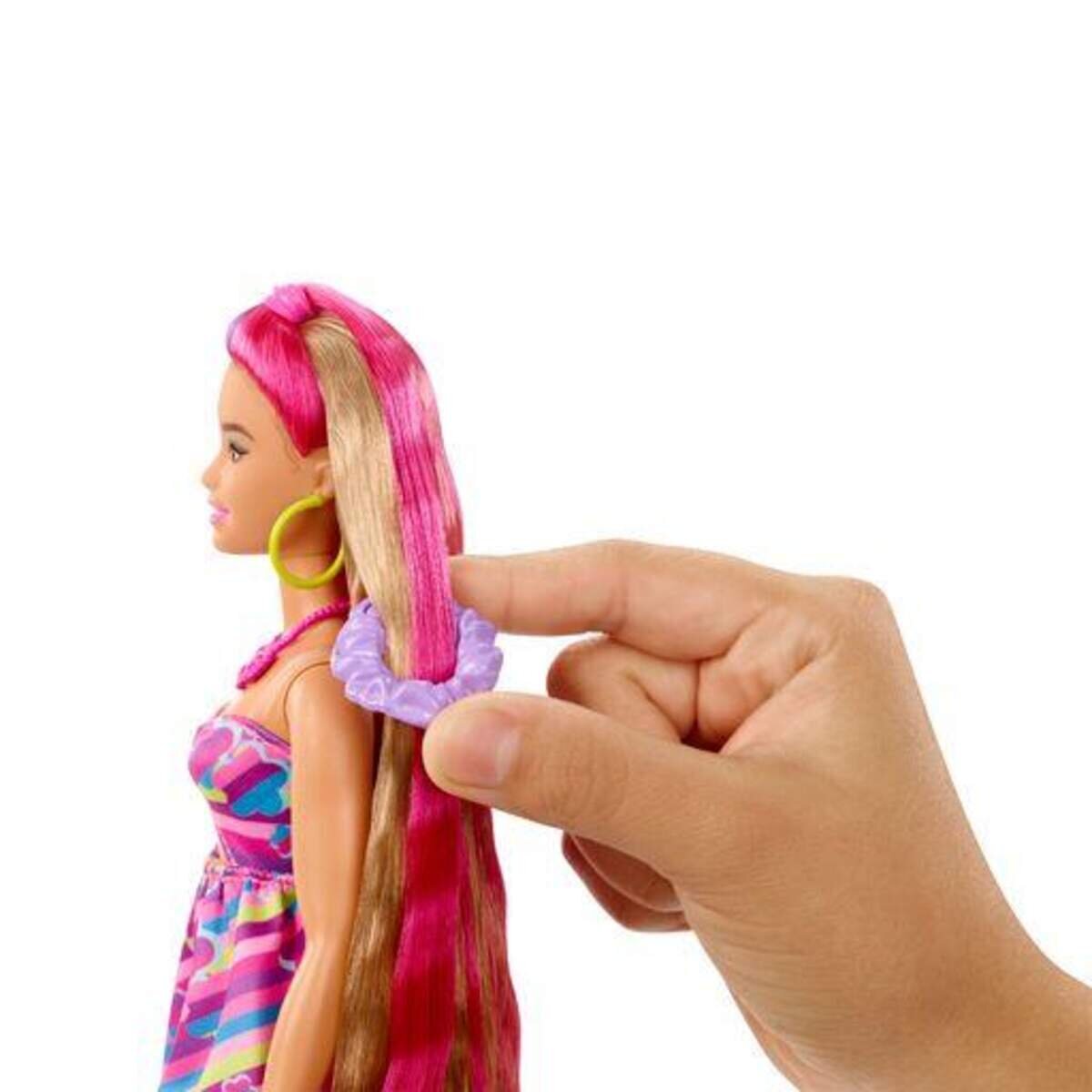 Barbie Totally Hair Puppe im Blumenlook, 21,6 cm langes Fantasiehaar, 15 Zubehörteile