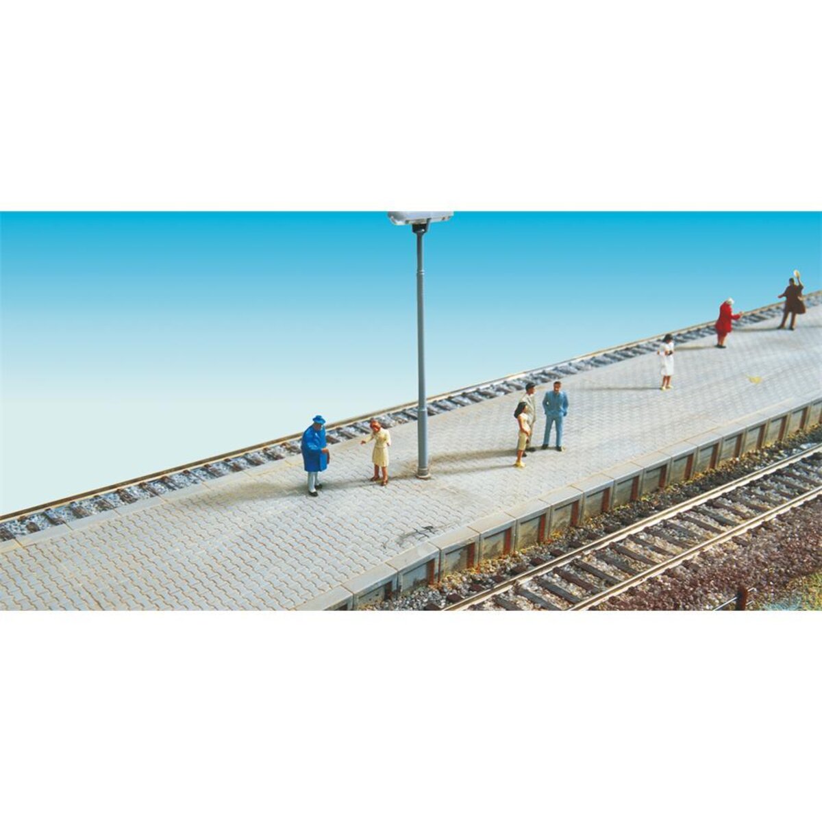 brawa-2697-n-bahnsteigkanten-10-1CCACA1D2.jpg