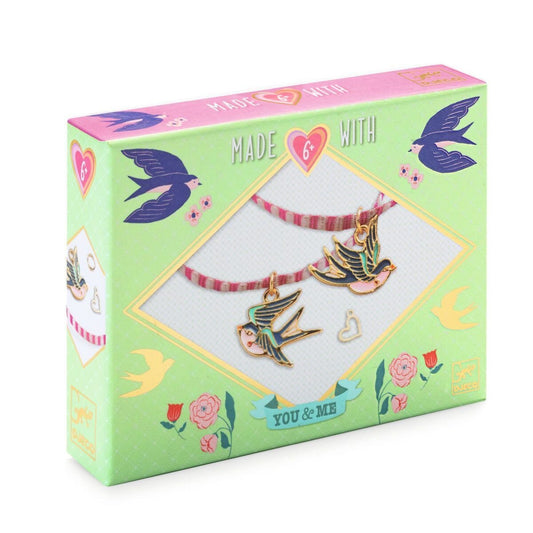 djeco-schmuck-basteln-voegelchen-272600BD1.jpg