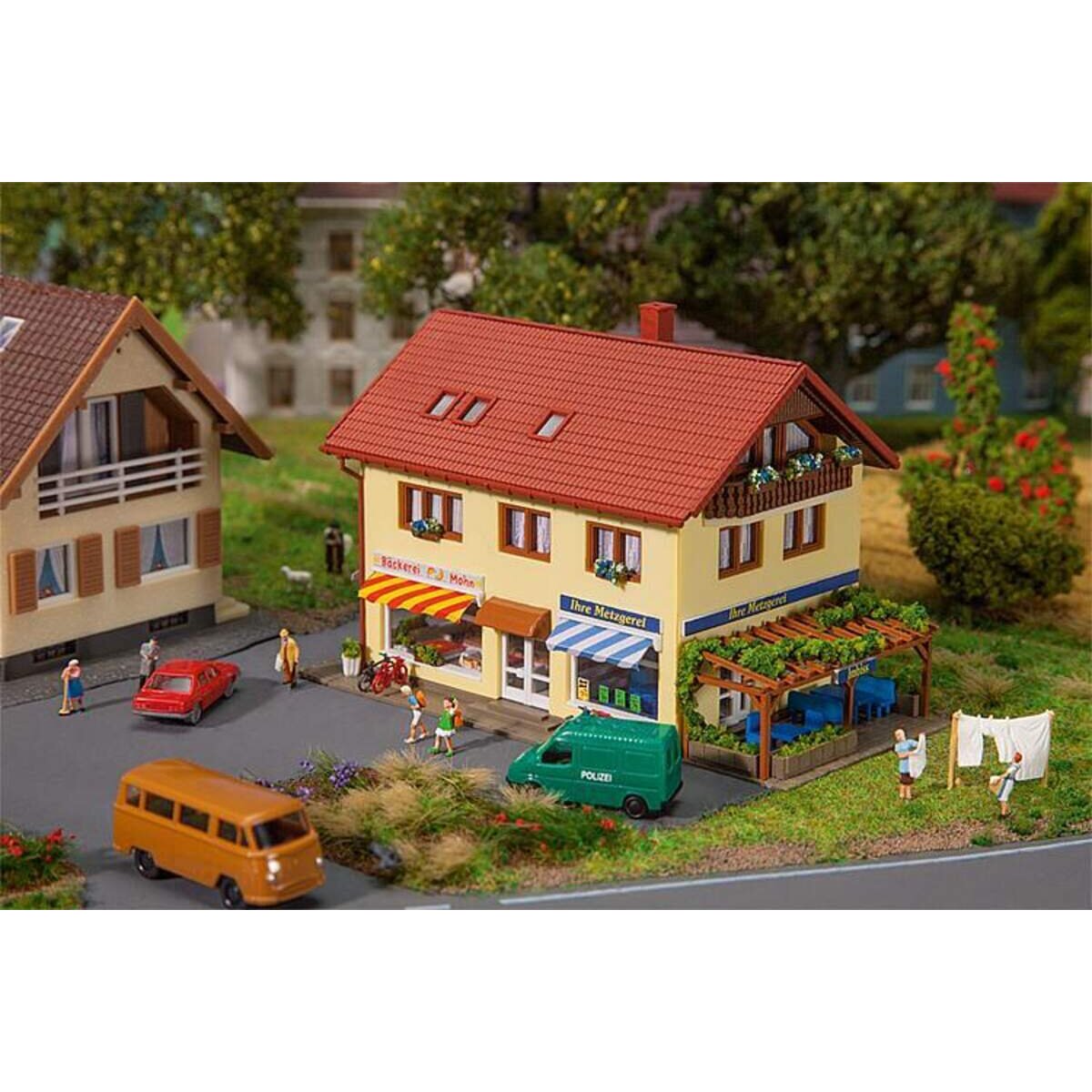 faller---baeckereimetzgerei-5419811D1.jpg
