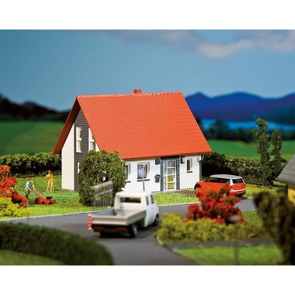 faller---einfamilienhaus-grau-B3BC68471.jpg