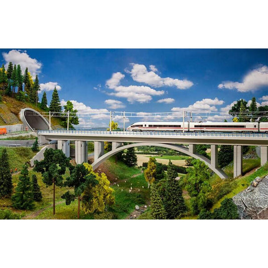 FALLER - Moderne Bogenbrücke
