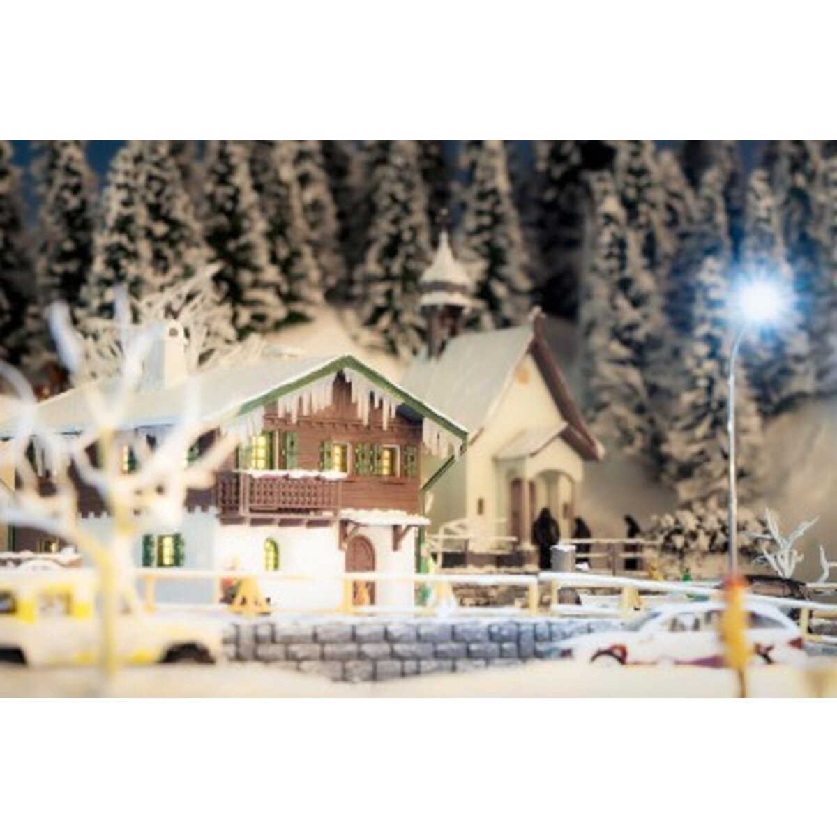 faller-190030-h0-adventskalender-h0-4C5012F42.jpg