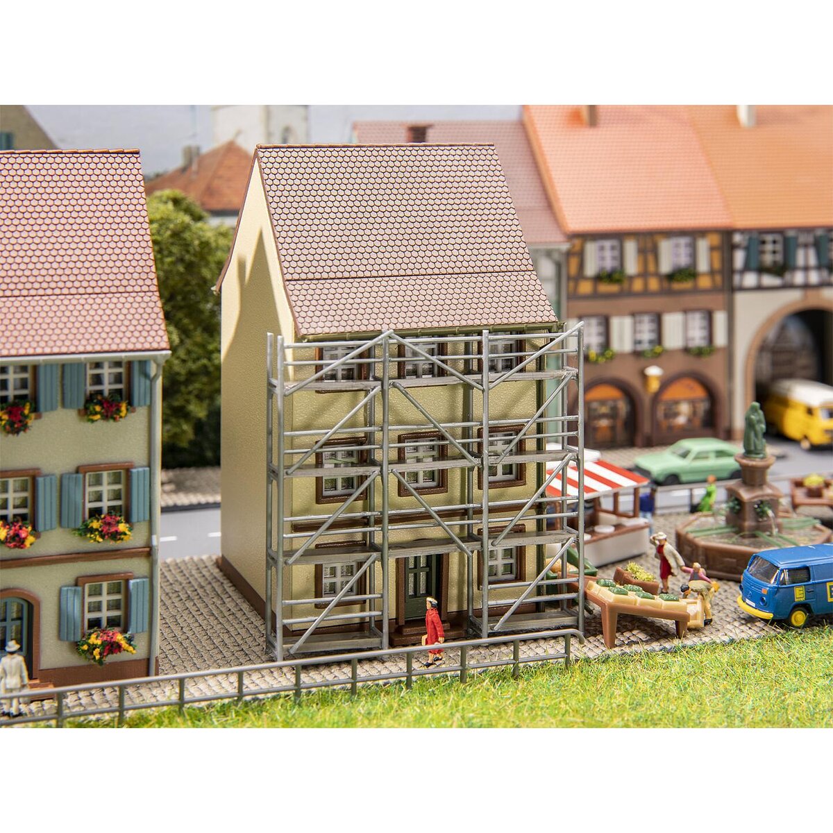 faller-232175---altstadthaus-CBB096AF1.jpg