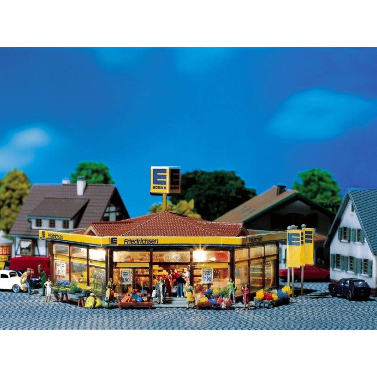 faller-232205-edeka-markt-friedrichsen-1741C00E1.jpg