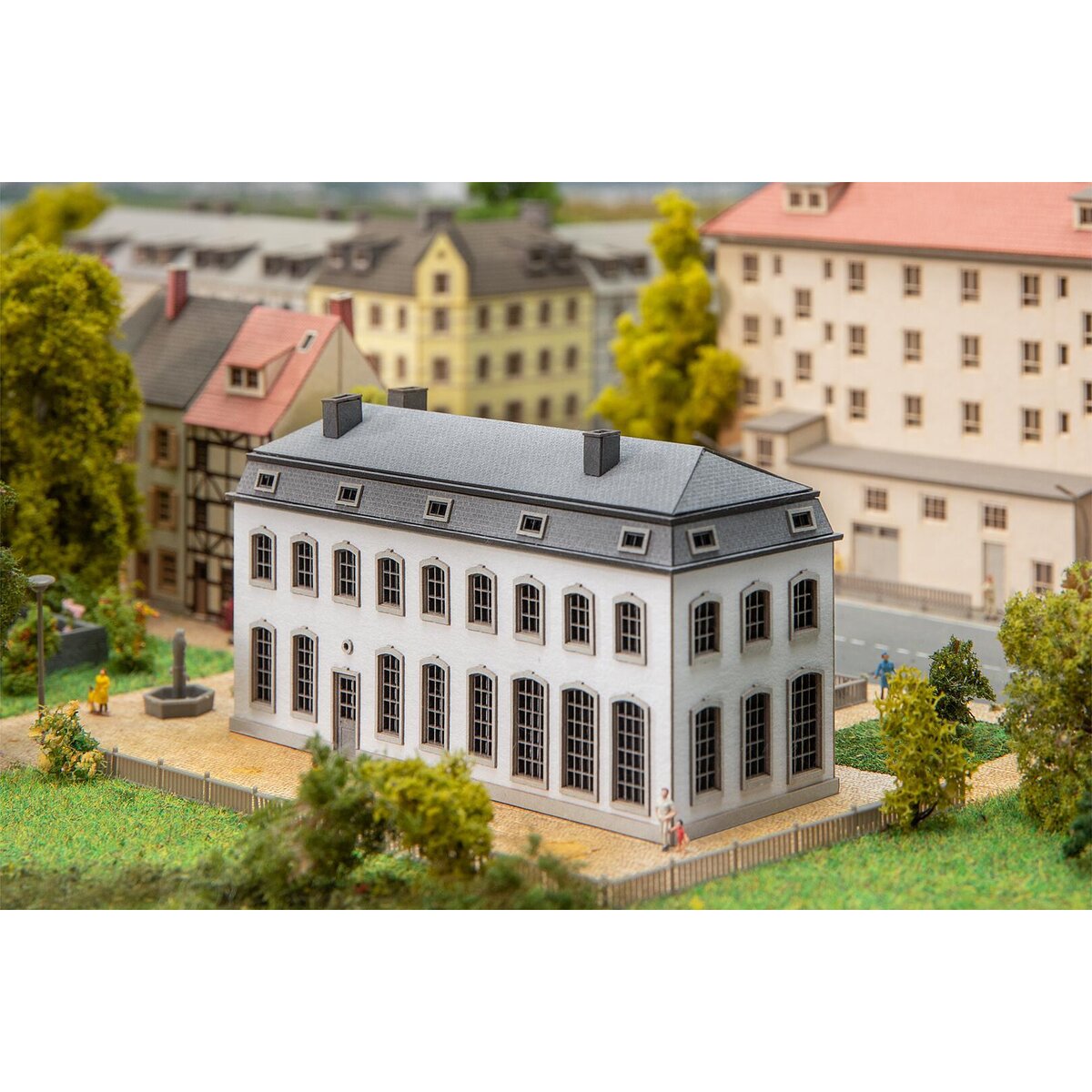 faller-282742---alte-186EAF273.jpg