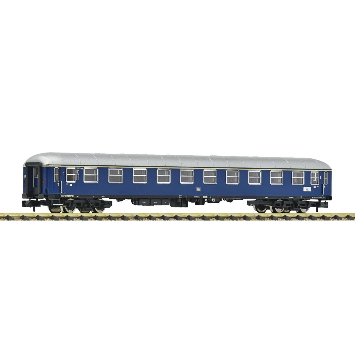 fleischmann-6260068-n-schnellzugwagen-a4uem-D1C03F0F1.jpg