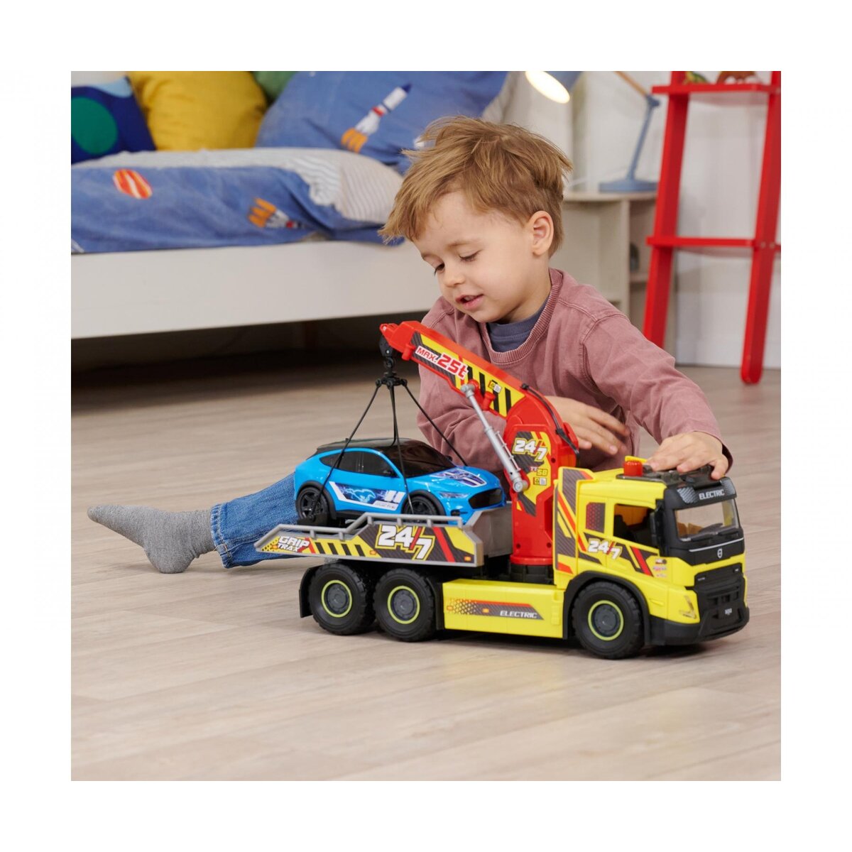 giant-tow-truck-1602AD3A6.jpg