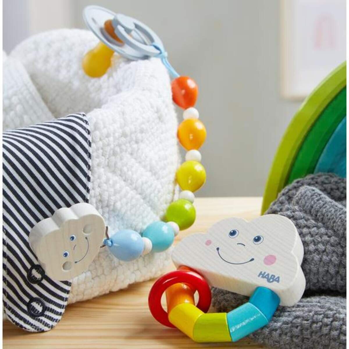 HABA 306203 Babygeschenk-Set Regenbogenwelt