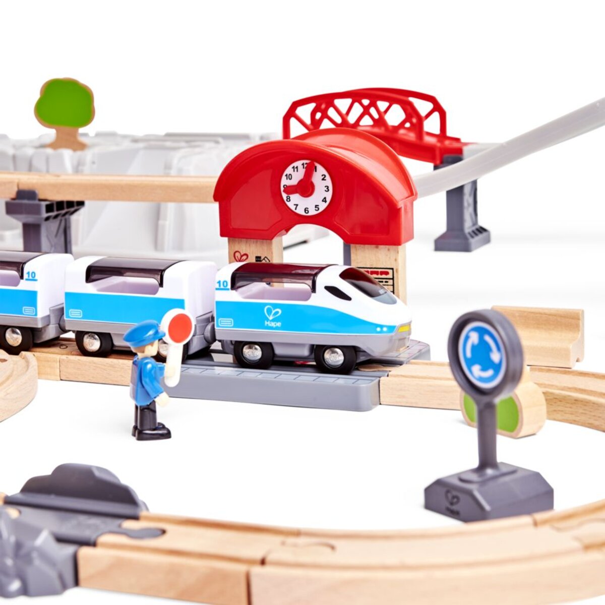 hape-stadtbahn-set-in-aufbewahrungsbox-D07DC5705.jpg