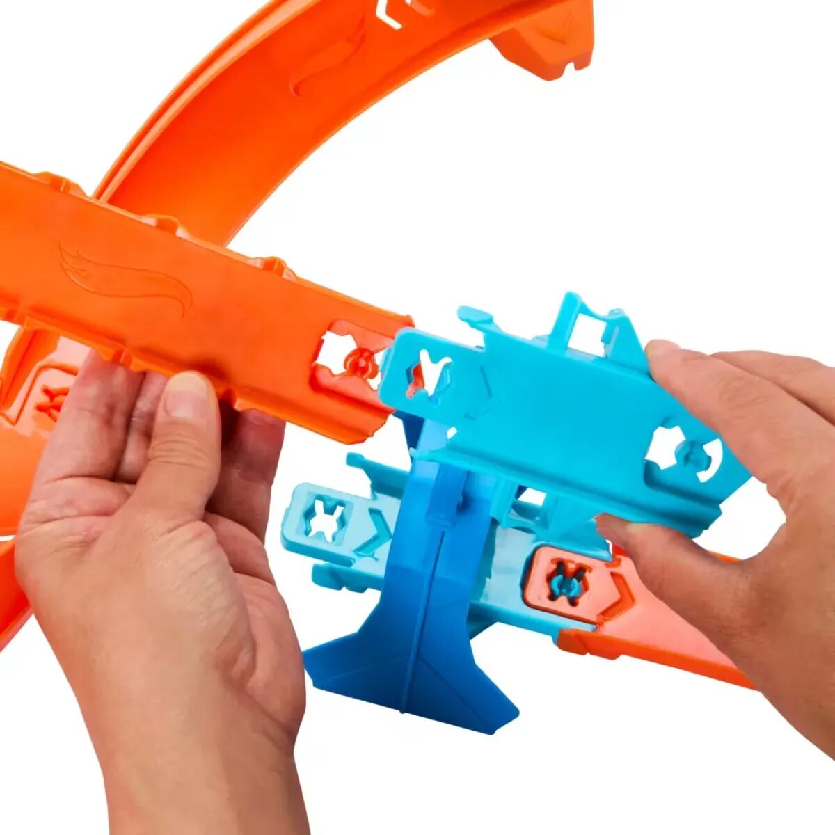 hot-wheels-track-creator-boosted-E92187113.jpg