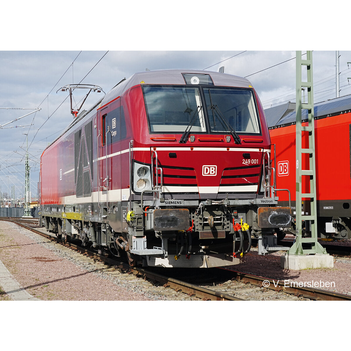 maerklin-39293-h0-zweikraftlokomotive-baureihe-19B0F7543.jpg