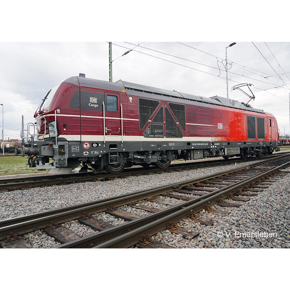 maerklin-39293-h0-zweikraftlokomotive-baureihe-19B0F7544.jpg