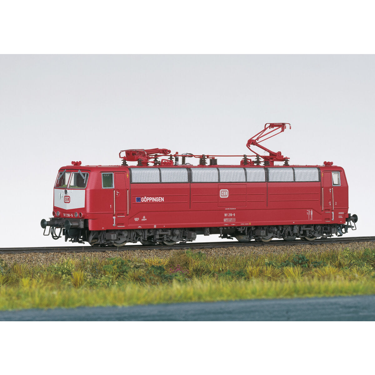 maerklin-39587-h0-elektrolokomotive-baureihe-8BBB7A283.jpg