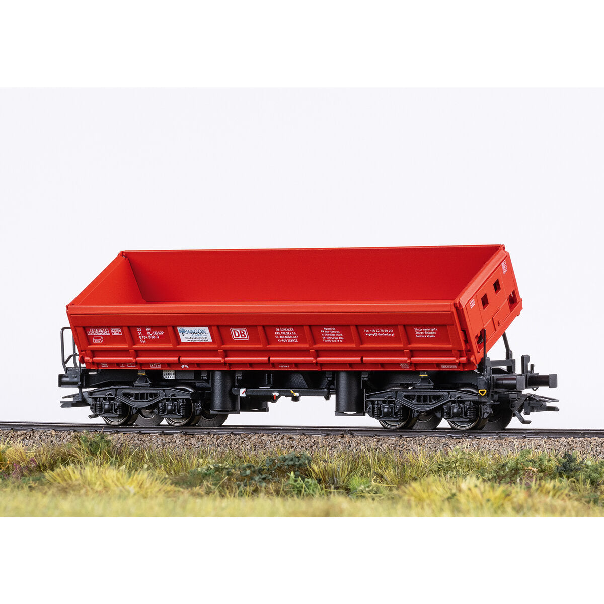 maerklin-48458-h0-seitenkippwagen-set-23358AA43.jpg