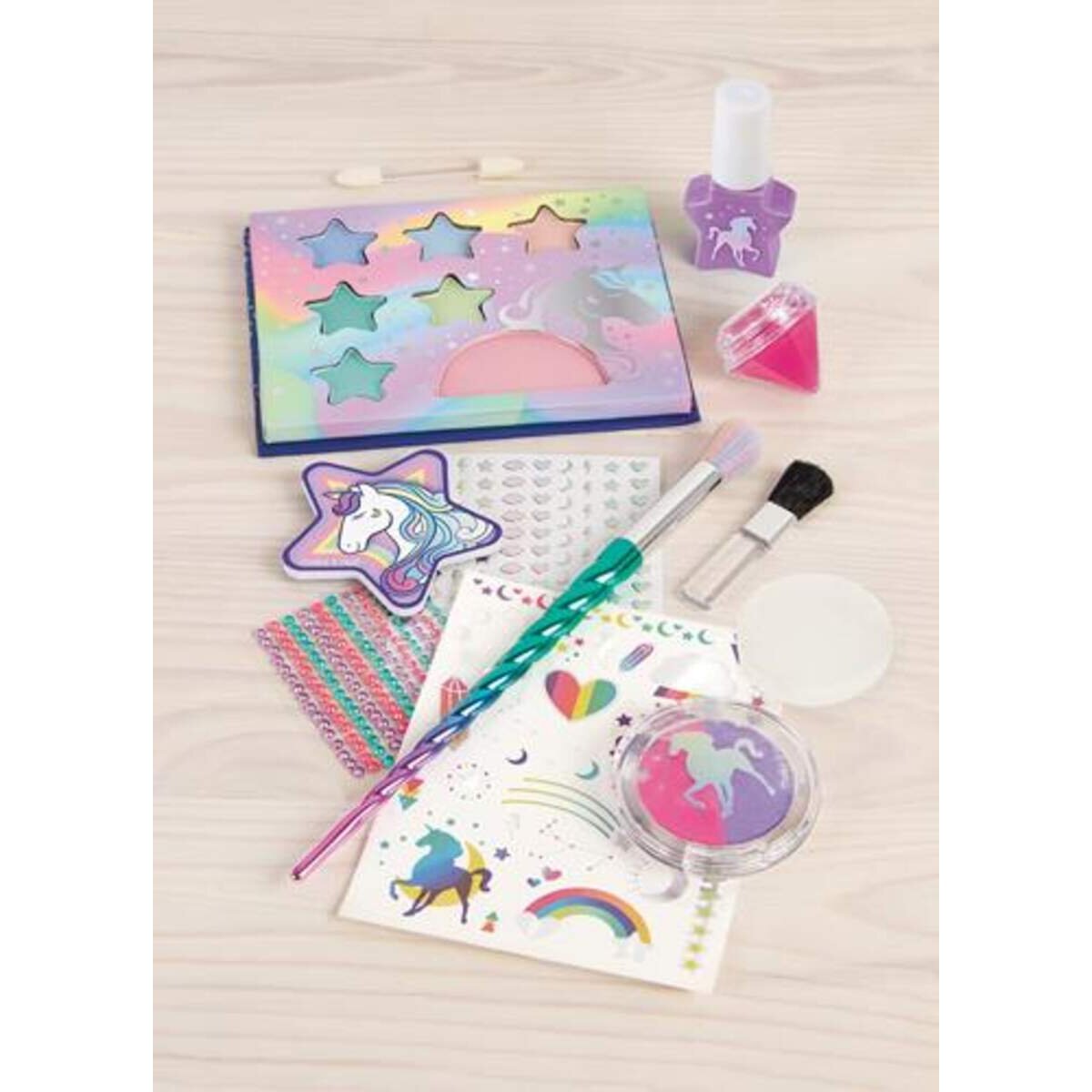 make-it-real-einhorn-beautyset-168933162.jpg