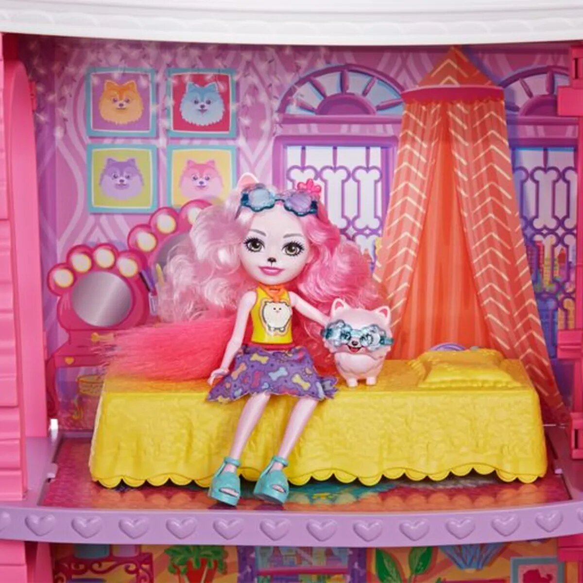 Mattel Enchantimals Stadthaus & Café Spielset mit Puppe & Tierfreund, Zubehör