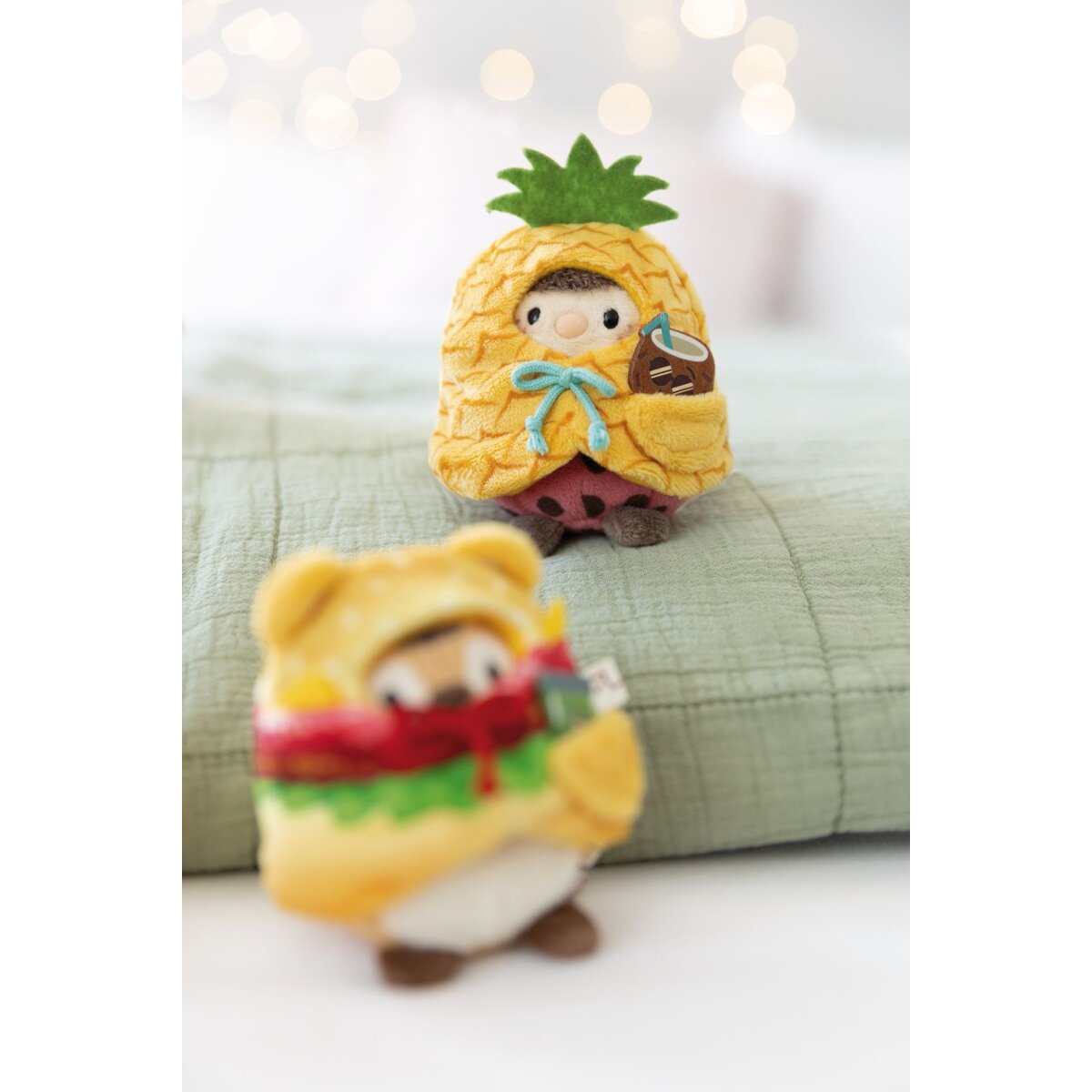 NICI Kuscheltier Set Marienkäfer Dozz mit Kokosnuss u. Ananaskostüm