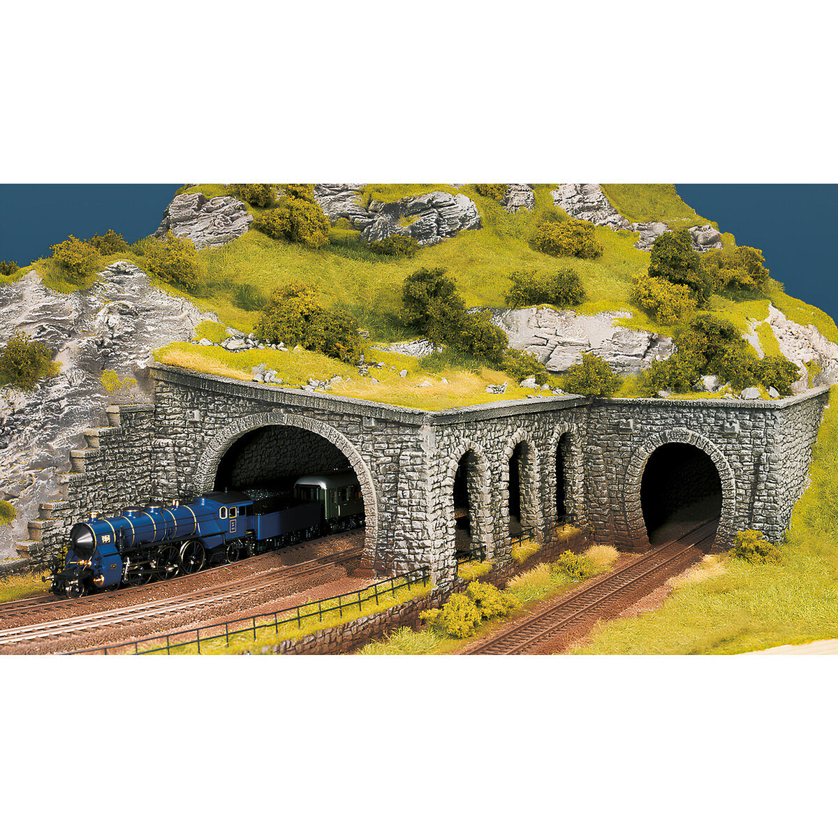 noch-34938-n-tunnel-portal-C98DB1EB4.jpg