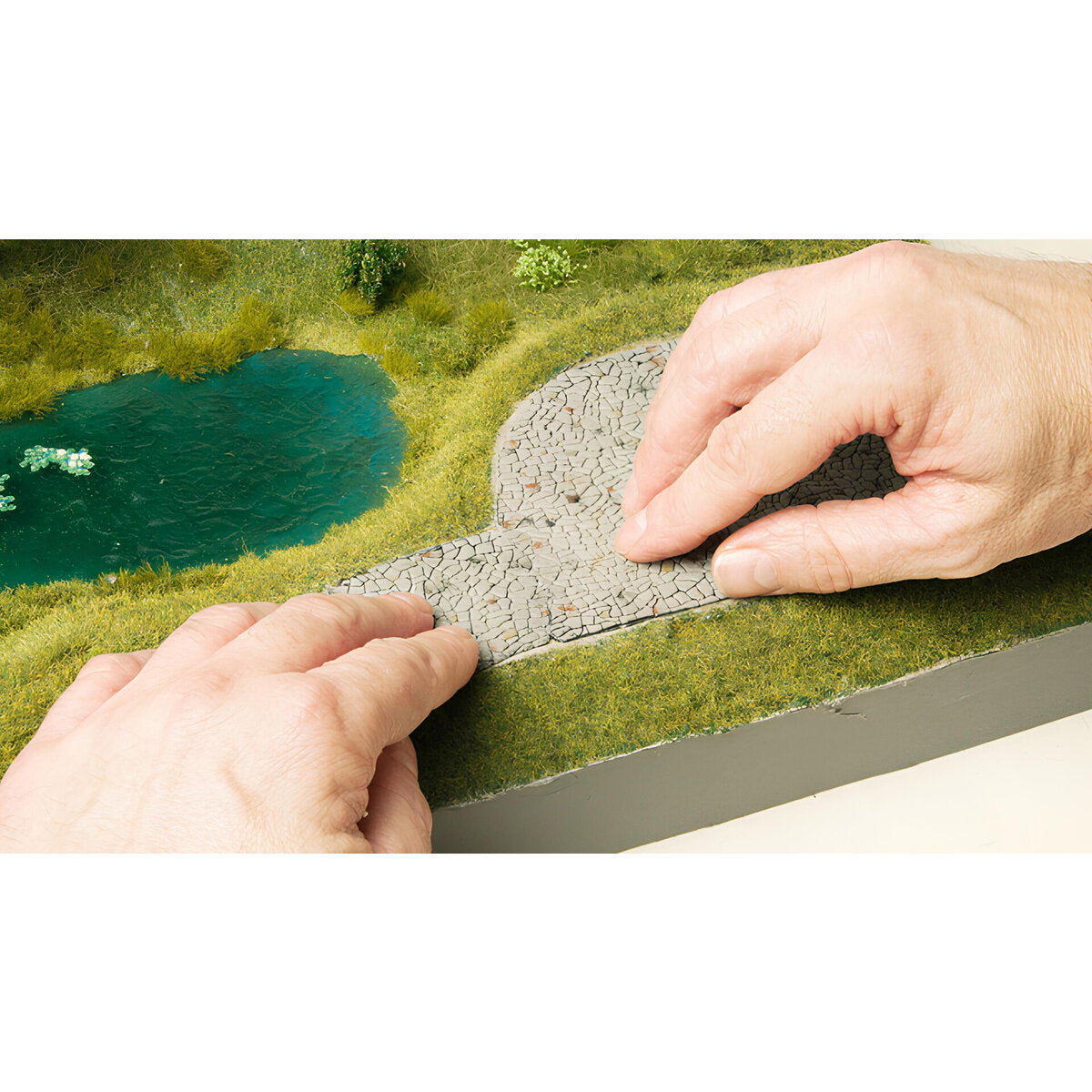 noch-60360-h0-3d-strukturfolie-BC1E307B4.jpg