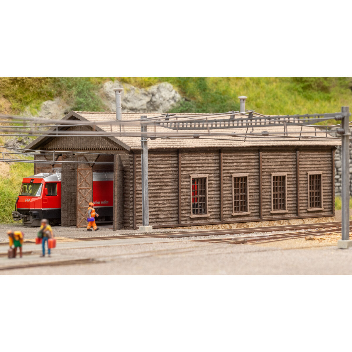 noch-63025-n-lokschuppen-berguen-E8C2BBFF1.jpg