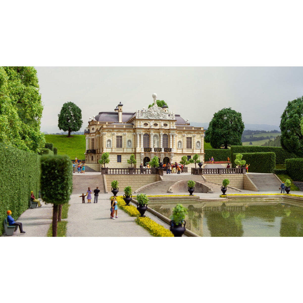 noch-66991-h0-schloss-linderhof-D88E3D1E3.jpg