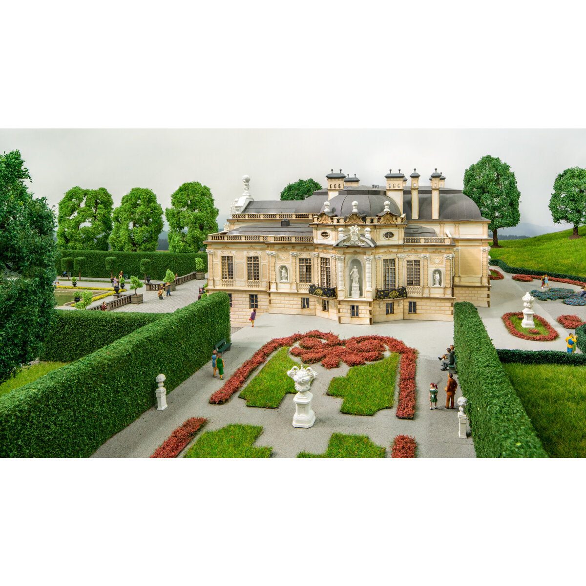 noch-66991-h0-schloss-linderhof-D88E3D1E4.jpg