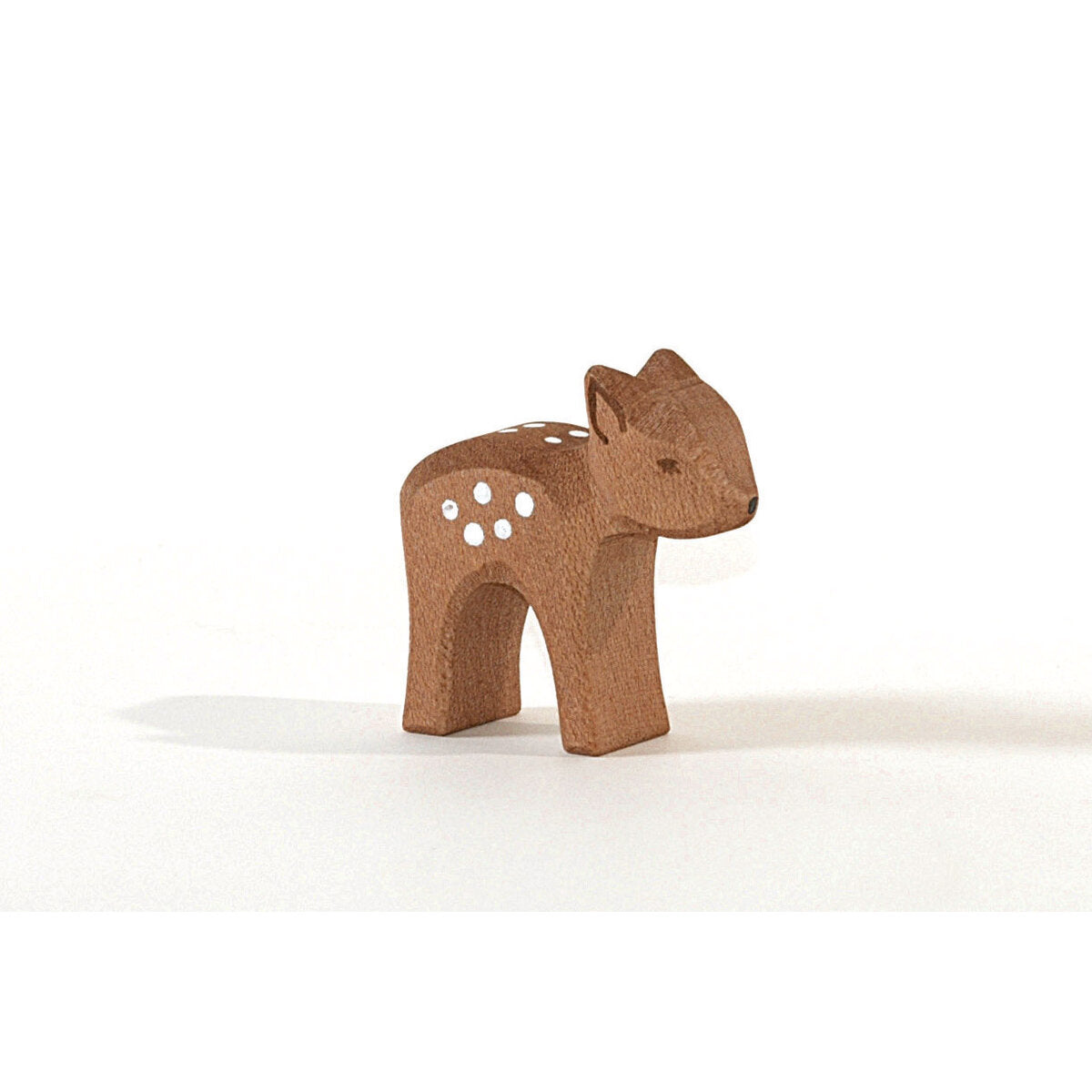 ostheimer-15305-rehkitz-kopf-tief-441BB8C71.jpg