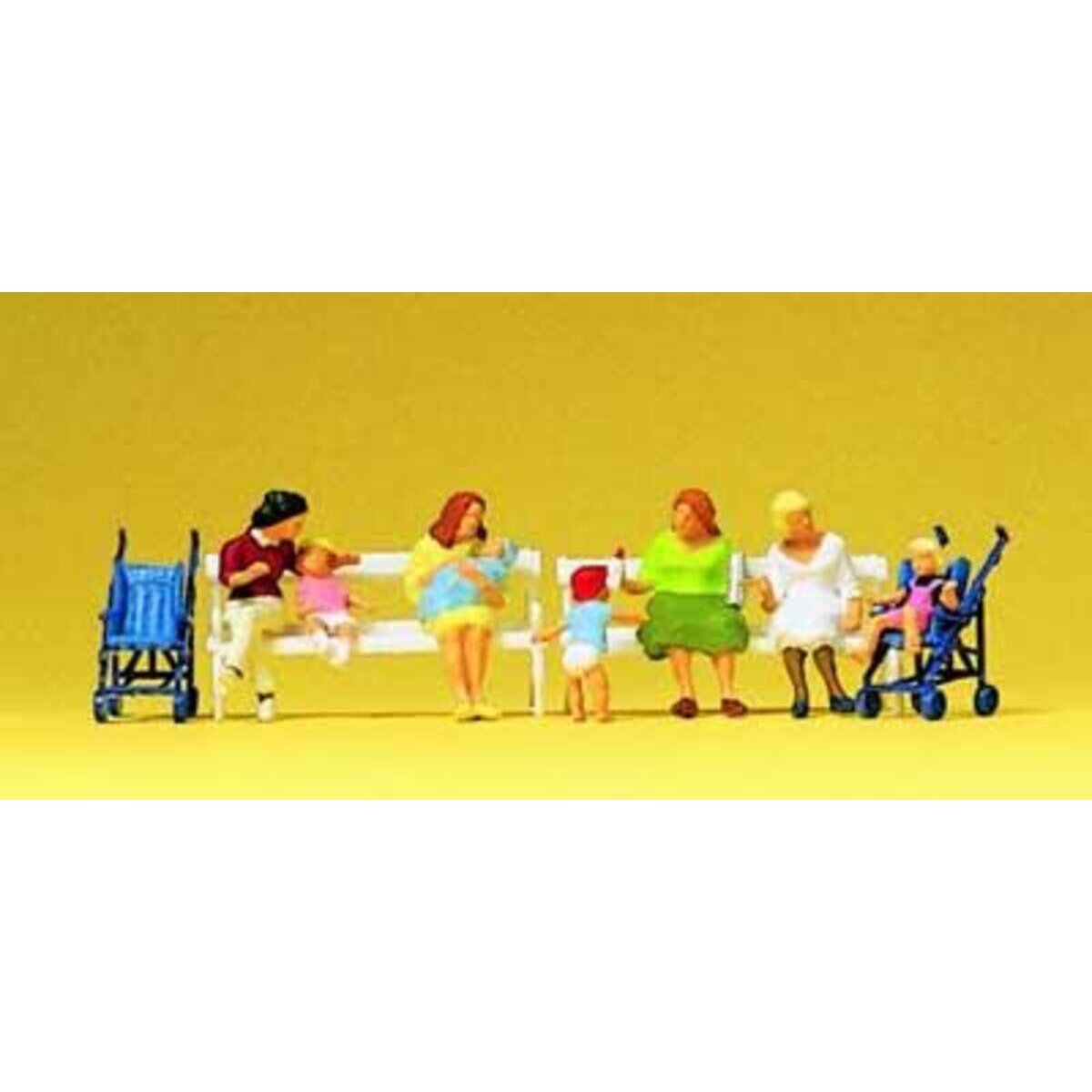 Preiser 10522 HO sitzende Frauen, Kinderwg.