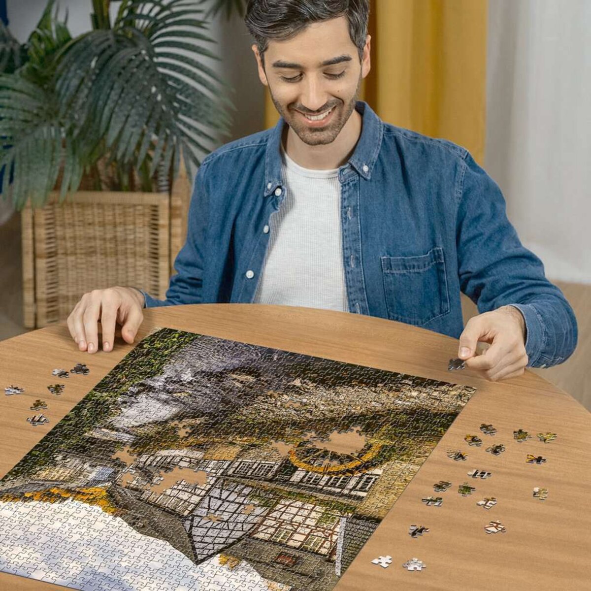 ravensburger-puzzle---monschau-6B806F733.jpg