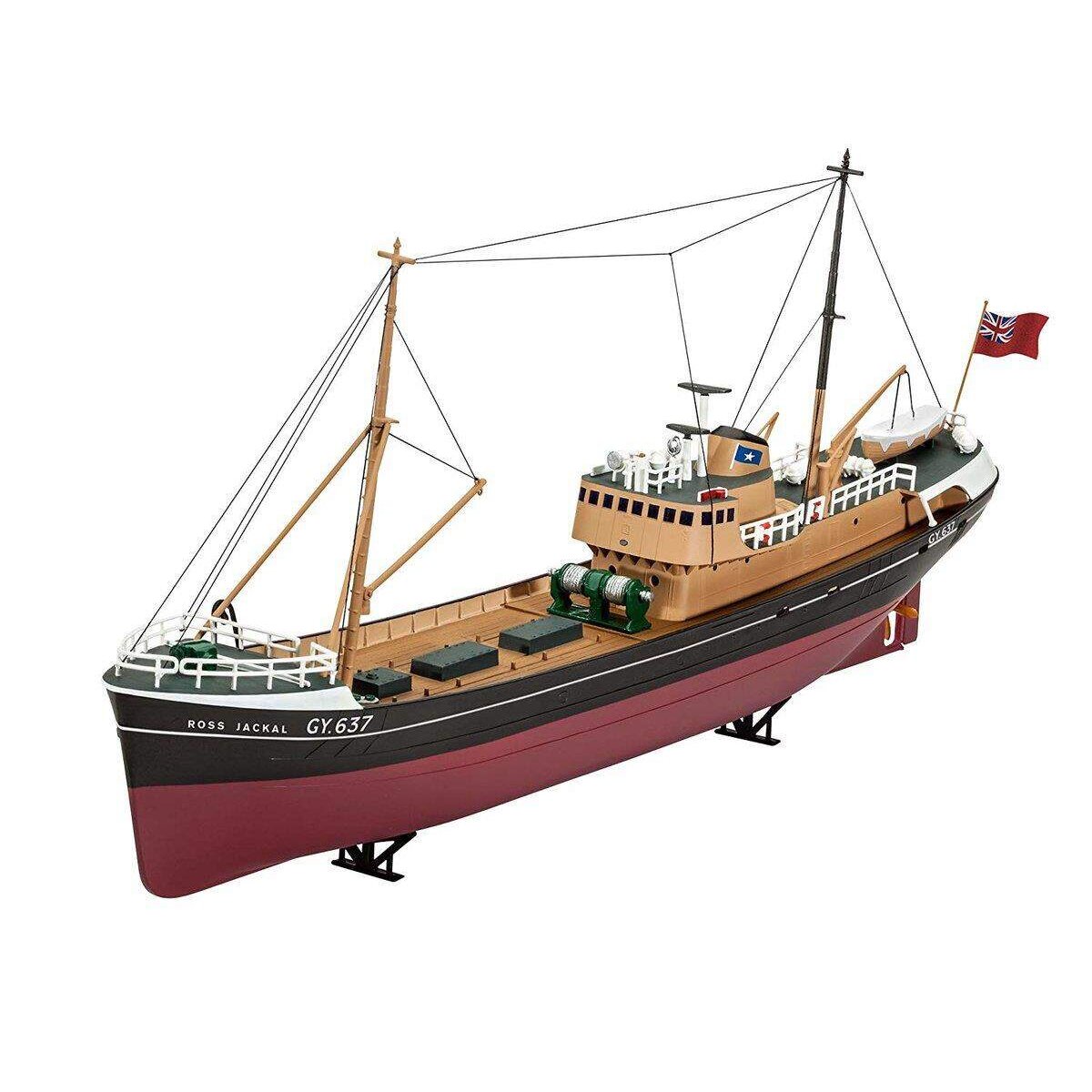 revell-north-sea-trawler-massstab-B984B91C1.jpg