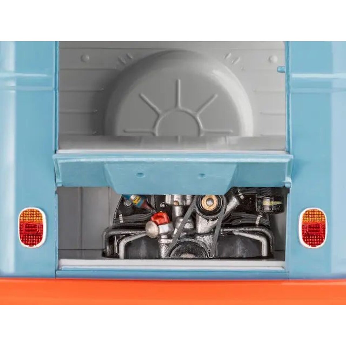 revell-vw-t1-panel-van-345AB2444.jpg