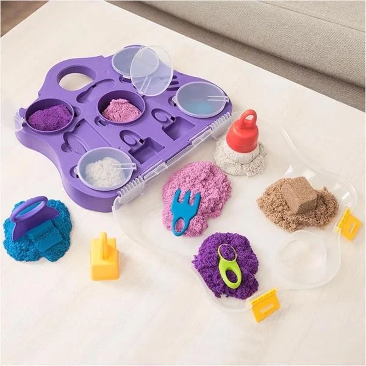 spin-master-kinetic-sand-sensory-457E9CAD2.jpg