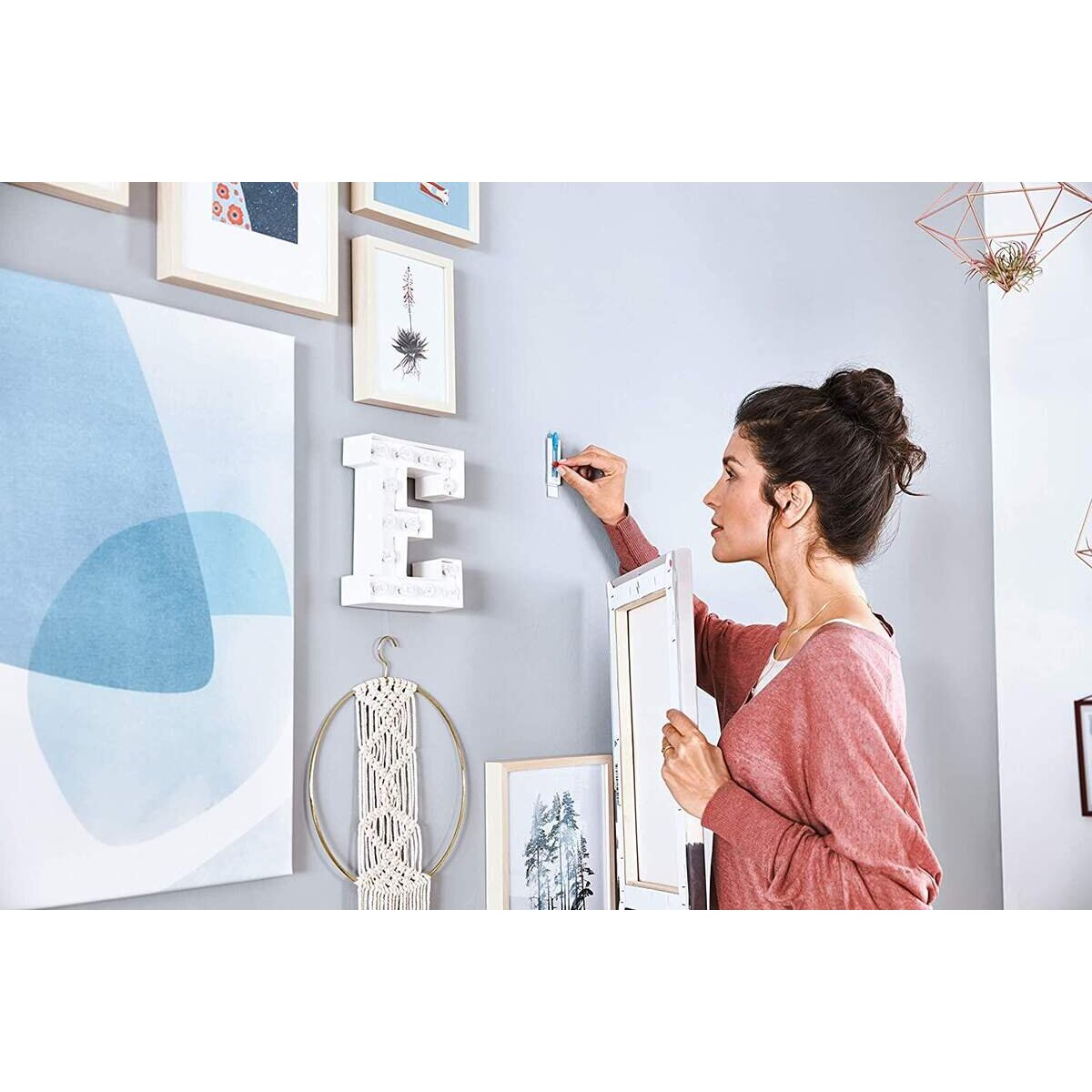 Tesa Verstellbarer Klebenagel - Spurlos Abziehbar Für Tapeten & Putz