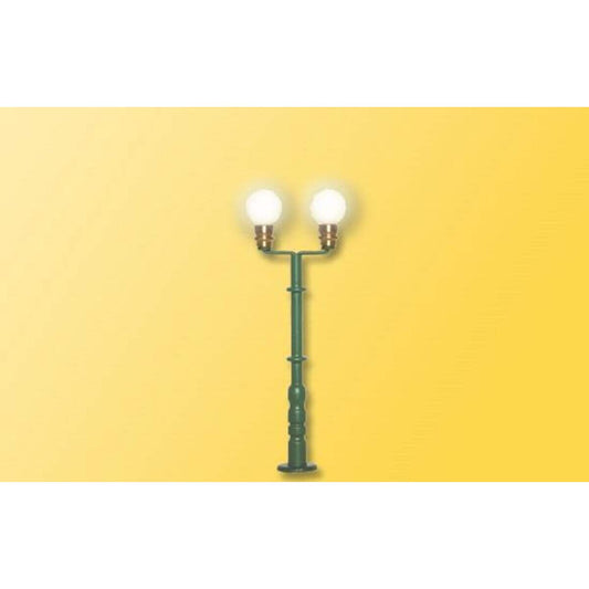 viessmann-kugelleuchte-zweiflammig-57-mm-3C07F3301.jpg